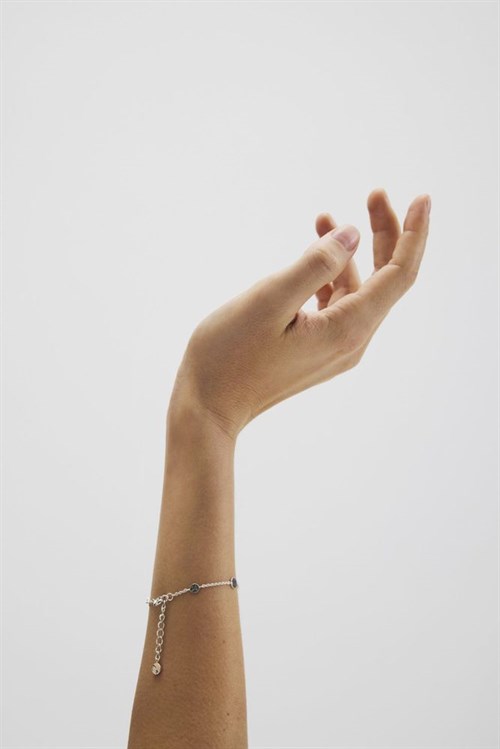 Pernille Corydon Dot Armbånd, 16-19 cm, Forsølvet Messing