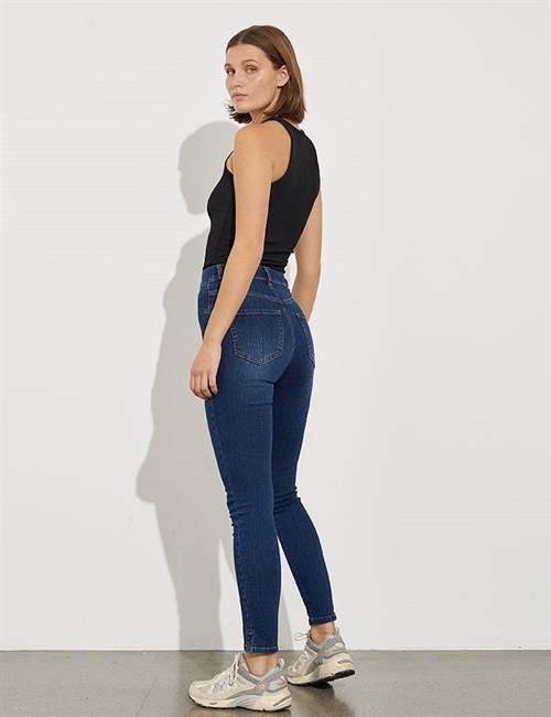 Global Funk Jeans- Højtaljet-smal model-Denim Blå